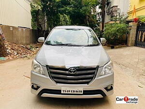 Second Hand Toyota Innova 2.5 ZX 7 STR BS-IV in Hyderabad