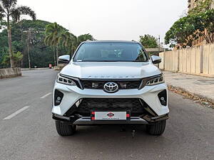 Second Hand Toyota Fortuner 4X2 AT 2.8 Legender in Pune