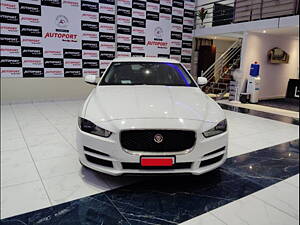 Second Hand Jaguar XE Pure Diesel in Bangalore