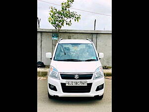 Second Hand Maruti Suzuki Wagon R VXI AMT in Surat