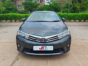 Second Hand Toyota Corolla Altis 1.8 G in Ahmedabad