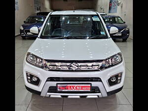 Second Hand Maruti Suzuki Vitara Brezza LXi in Thane