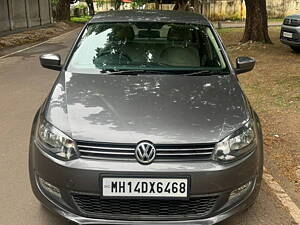 Second Hand Volkswagen Polo Highline 1.6L (P) in Pune