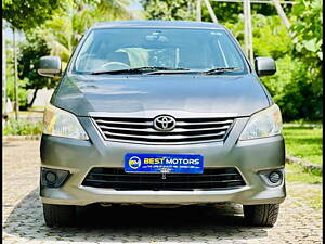 Second Hand Toyota Innova 2.5 GX 8 STR BS-III in Ahmedabad