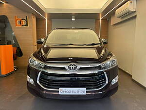 Second Hand Toyota Innova Crysta 2.4 VX 8 STR [2016-2020] in Mumbai