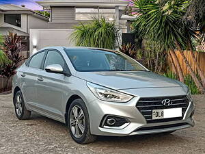 Second Hand Hyundai Verna 1.6 VTVT SX in Delhi