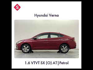 Second Hand हुंडई वरना 1.6 vtvt sx ऑटोमैटिक in दिल्ली