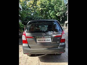 Second Hand Toyota Innova 2.5 VX 7 STR BS-III in Nashik