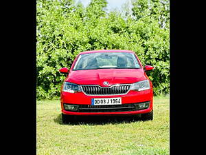 Second Hand Skoda Rapid Style 1.5 TDI AT in Valsad