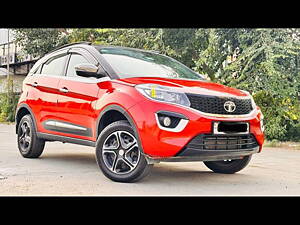 Second Hand Tata Nexon XM in Vadodara