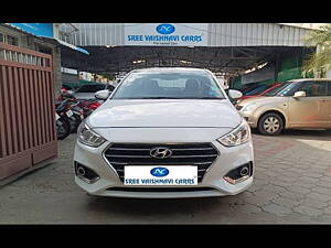 Second Hand Hyundai Verna Fluidic 1.6 VTVT SX in Coimbatore