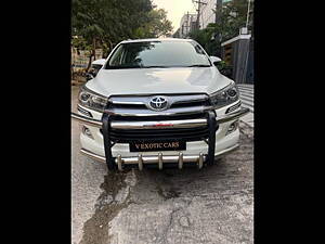 Second Hand Toyota Fortuner 4X2 MT 2.7 Petrol in Hyderabad