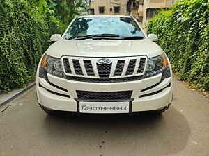 Second Hand महिंद्रा XUV500 w8 in मुंबई