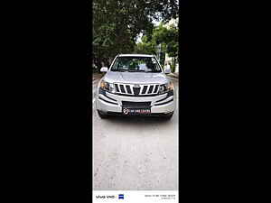 Second Hand மஹிந்திரா  xuv500 w8 in பெங்களூர்