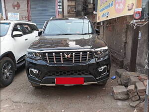 Second Hand Mahindra Scorpio Z8 L Diesel MT 2WD 7 STR [2022] in Patna