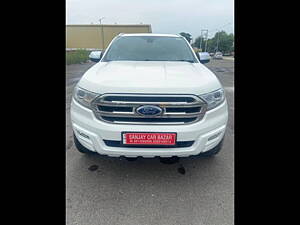 Second Hand Ford Endeavour Trend 3.2 4x4 AT in Ludhiana