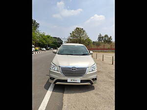 Second Hand Toyota Innova 2.5 VX 7 STR BS-III in Bangalore