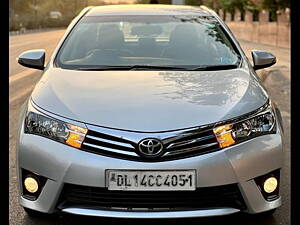 Second Hand Toyota Corolla Altis G Petrol in Delhi