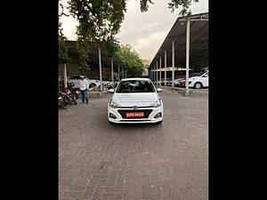 Second Hand Hyundai Elite i20 Asta 1.4 (O) CRDi in Lucknow
