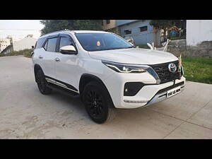 Second Hand Toyota Fortuner 2.8 4x4 MT [2016-2020] in Hyderabad