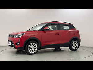 Second Hand మహీంద్రా XUV300	 w8 1.5 డీజిల్ [2020] in గుర్గావ్