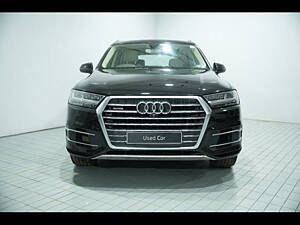 Second Hand Audi Q7 45 TDI Technology Pack in Pune