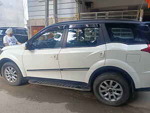 Second Hand महिंद्रा XUV500 w9 1.99 in दिल्ली