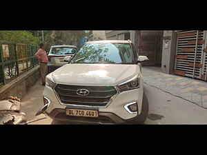 Second Hand हुंडई क्रेटा sx प्लस 1.6 crdi ऑटोमैटिक in दिल्ली