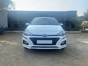 Second Hand Hyundai Elite i20 Sportz Plus 1.4 CRDi in Hyderabad