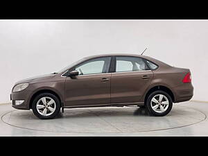 Second Hand Skoda Rapid 1.5 TDI CR Elegance AT in Pune