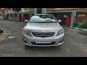 Second Hand Toyota Corolla Altis 1.8 VL AT in Kolkata