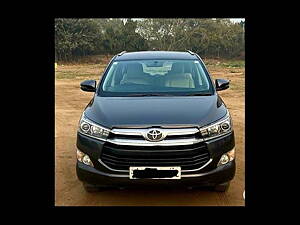 Second Hand Toyota Innova Crysta 2.4 VX 7 STR [2016-2020] in Agra