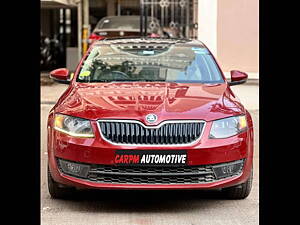 Second Hand Skoda Octavia Elegance 2.0 TDI AT in Mumbai