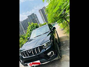 Second Hand Mahindra Scorpio Z8 L Petrol AT 7 STR [2022] in Lucknow