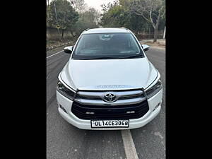 Second Hand Toyota Innova Crysta 2.8 ZX AT 7 STR [2016-2020] in Delhi