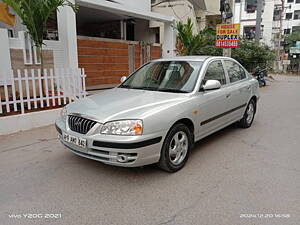 Second Hand Hyundai Elantra 1.6 SX MT in Hyderabad