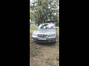 Second Hand Hyundai Sonata 2.0 CRDi AT in Dehradun