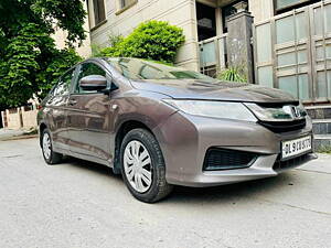 Second Hand Honda City SV CVT in Delhi