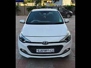 Second Hand हुंडई एलीट i20 एस्टा 1.4 (o) crdi in राजकोट