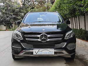 Second Hand मर्सिडीज़ बेंज़ GLE 350 डी in हैदराबाद