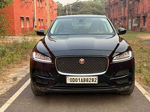 Second Hand Jaguar F-Pace Prestige in Delhi