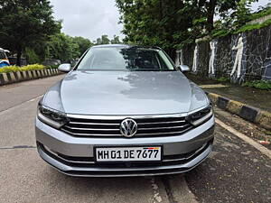 Second Hand Volkswagen Passat Highline in Mumbai