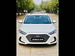 Second Hand Hyundai Elantra 1.6 SX (O) AT in Ahmedabad