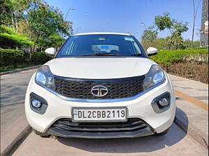 Second Hand Tata Nexon XM in Delhi