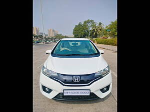 Second Hand Honda Jazz V Petrol in Navi Mumbai