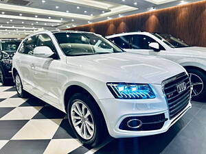 Second Hand Audi Q5 30 TDI Sports Edition in Delhi