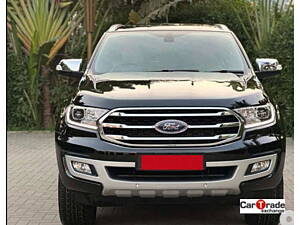 Second Hand Ford Endeavour Titanium 2.2 4x2 AT [2016-2018] in Lucknow