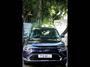 Second Hand Kia Carens Luxury 1.4 Petrol 7 STR in Chennai