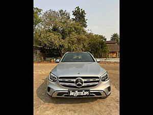 Second Hand मर्सिडीज़ बेंज़ GLC 220d 4मैटिक प्रोग्रेसिव  in पुणे