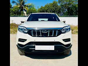 Second Hand महिंद्रा अल्टुरस जी4 4wd ऑटोमैटिक in अहमदाबाद